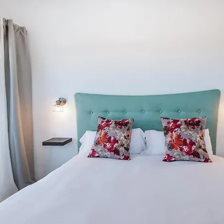 Casa De La Nobleza *